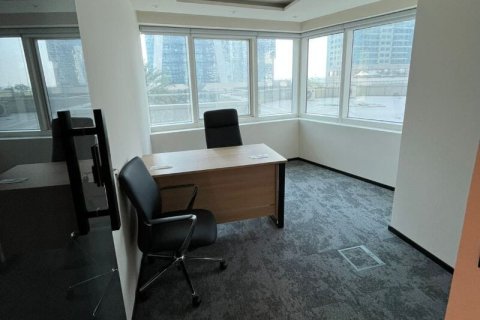 Bureau à louer à Jumeirah Lake Towers, Dubai, EAU 109 m2 № 726420 - photo 2