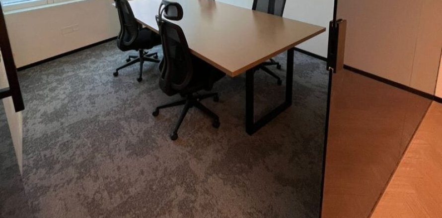 Bureau à Jumeirah Lake Towers, Dubai, EAU: 109 m2 № 726420