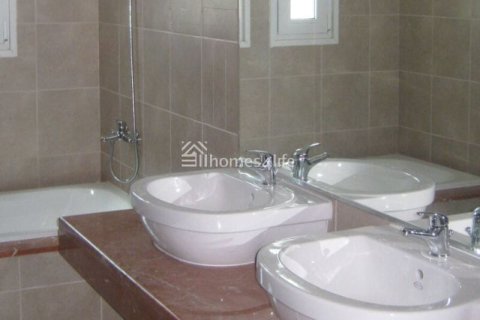 Villa itt: Jumeirah Village Circle, Dubai, EAE, 3 hálószoba, 317 m², azonosító: 726421 - fénykép 17