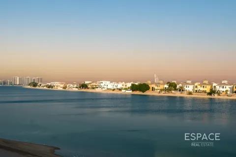 Vilë në Palm Jumeirah, Dubai, Emiratet e Bashkuara Arabe 4 dhoma gjumi, 550 m2. № 649467 - Foto 12