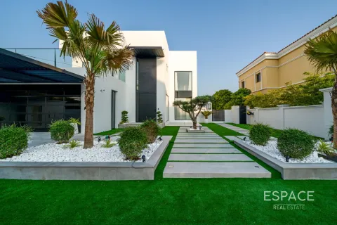 Vilë në Palm Jumeirah, Dubai, Emiratet e Bashkuara Arabe 4 dhoma gjumi, 550 m2. № 649467 - Foto 9