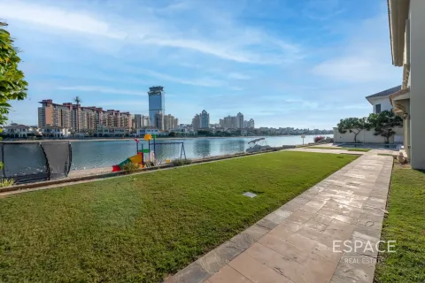 Villa Palm Jumeirah, Dubaijā, AAE 5 istabas, 650 m2 Nr. 649466 - attēls 9