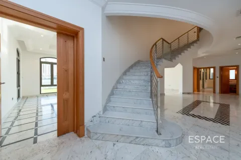Villa Palm Jumeirah, Dubaijā, AAE 5 istabas, 650 m2 Nr. 649466 - attēls 4