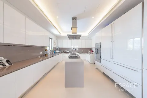 Villa Palm Jumeirah, Dubaijā, AAE 5 istabas, 650 m2 Nr. 649466 - attēls 5