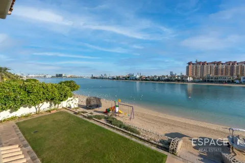 Villa Palm Jumeirah, Dubaijā, AAE 5 istabas, 650 m2 Nr. 649466 - attēls 8