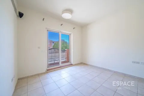 Townhouse til salg i Dubai Sports City, Dubai, UAE 4 soveværelser, 311 kvm № 649463 - foto 6