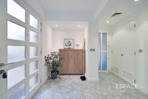 Vilë në Arabian Ranches, Dubai, Emiratet e Bashkuara Arabe 2 dhoma gjumi, 175 m2. № 649468 - Foto 12