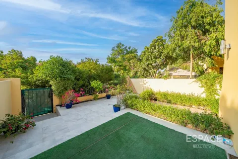 Vilë në Arabian Ranches, Dubai, Emiratet e Bashkuara Arabe 2 dhoma gjumi, 175 m2. № 649468 - Foto 18