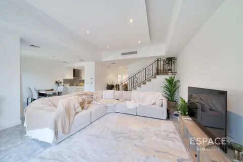 Vilë në Arabian Ranches, Dubai, Emiratet e Bashkuara Arabe 2 dhoma gjumi, 175 m2. № 649468 - Foto 3