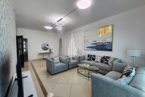Пәтер Al Nahyan Camp, Абу-Даби, БАӘ-да 2 жатын бөлмелер, 185.8 м² № 549020 - фото 14