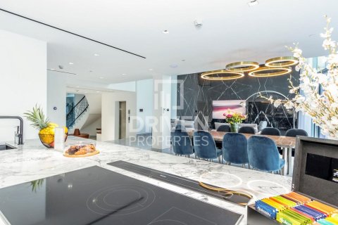 Vilë në Dubai Marina, Dubai, Emiratet e Bashkuara Arabe 4 dhoma gjumi, 413 m2. № 654944 - Foto 22