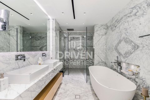 Vilë në Dubai Marina, Dubai, Emiratet e Bashkuara Arabe 4 dhoma gjumi, 413 m2. № 654944 - Foto 29