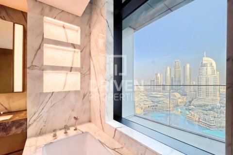 Зняти в оренду квартиру в Даунтаун Дубай (Даунтаун Бурдж Дубай), Дубай, ОАЕ 4 спальні, 481м2, № 654929 - фото 13