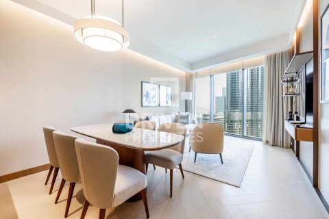 Huoneisto Downtown Dubai (Downtown Burj Dubai), Arabiemiraatit 2 makuuhuonetta, 117 m2 № 654943 - kuva 8
