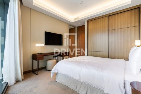 Apartamento para arrendamento em Downtown Dubai (Downtown Burj Dubai), Dubai, EAU 3 quartos, 145 m2 № 654946 - foto 12