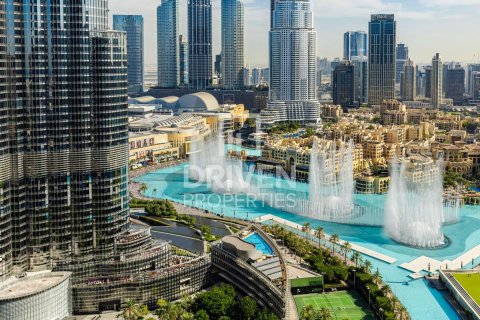 Apartamento para arrendamento em Downtown Dubai (Downtown Burj Dubai), Dubai, EAU 3 quartos, 145 m2 № 654946 - foto 2