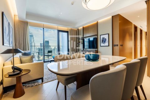 Apartamento para arrendamento em Downtown Dubai (Downtown Burj Dubai), Dubai, EAU 3 quartos, 145 m2 № 654946 - foto 13