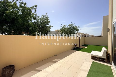 Зняти в оренду квартиру в Dubai South (Dubai World Central), Дубай, ОАЕ 3 спальні, 222.77953594м2, № 702204 - фото 10