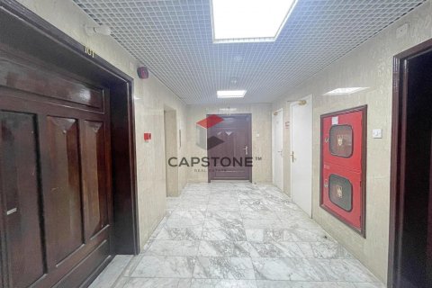 Budova v Mohamed Bin Zayed City, Abu Dhabi, SAE 1 izba, 929 m2 č. 600924 - Fotografia 10