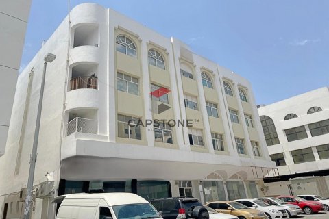 Budova v Mohamed Bin Zayed City, Abu Dhabi, SAE 1 izba, 929 m2 č. 600924 - Fotografia 1