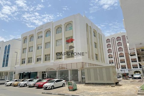 Budova v Mohamed Bin Zayed City, Abu Dhabi, SAE 1 izba, 929 m2 č. 600924 - Fotografia 12