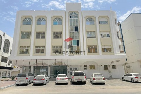 Budova v Mohamed Bin Zayed City, Abu Dhabi, SAE 1 izba, 929 m2 č. 600924 - Fotografia 3