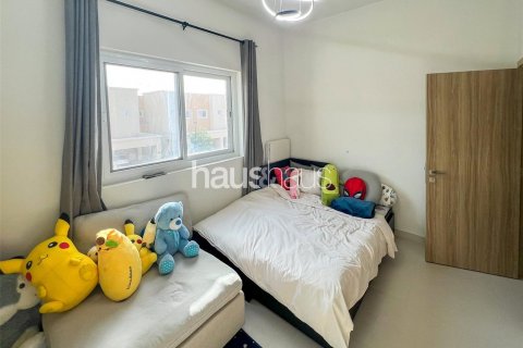 Villetta a schiera in vendita a Dubai Land, Dubai, EAU 4 camere da letto, 207 mq. № 626014 - foto 11