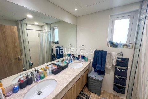 Villetta a schiera in vendita a Dubai Land, Dubai, EAU 4 camere da letto, 207 mq. № 626014 - foto 12