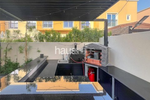 Villetta a schiera in vendita a Dubai Land, Dubai, EAU 4 camere da letto, 207 mq. № 626014 - foto 18