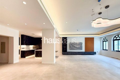 Townhouse sa Palm Jumeirah, Dubai, UAE 4 silid-tulugan, 493 sq.m. № 625957 - larawan 14