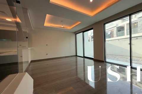 Shtëpi në qytet në DAMAC Hills (Akoya by DAMAC), Dubai, Emiratet e Bashkuara Arabe 3 dhoma gjumi, 179 m2. № 621018 - Foto 24