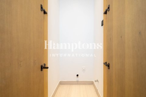 Apartament de închiriat în Business Bay, Dubai, EAU 3 dormitoare, 129.69258800 mp.  №651379 - poză 8