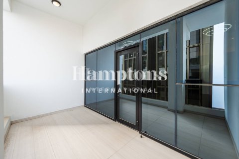 Apartament de închiriat în Business Bay, Dubai, EAU 3 dormitoare, 129.69258800 mp.  №651379 - poză 23