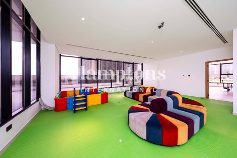 Lägenhet uthyres i Business Bay, Dubai, UAE 3 sovrum, 142.79191100 kvm Nr. 651383 - fotografi 22