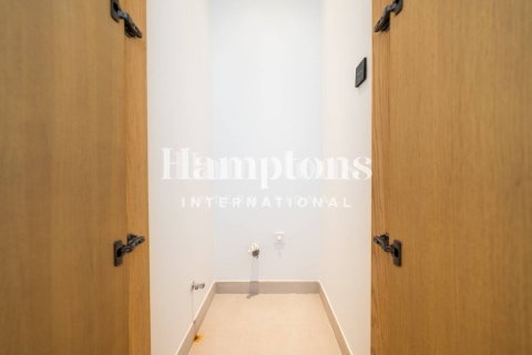 Lägenhet uthyres i Business Bay, Dubai, UAE 3 sovrum, 142.79191100 kvm Nr. 651383 - fotografi 17