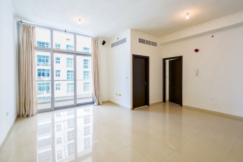 Apartment til leje i Dubai Marina, Dubai, UAE 1 soveværelse, 76.45916900 kvm № 651382 - foto 2