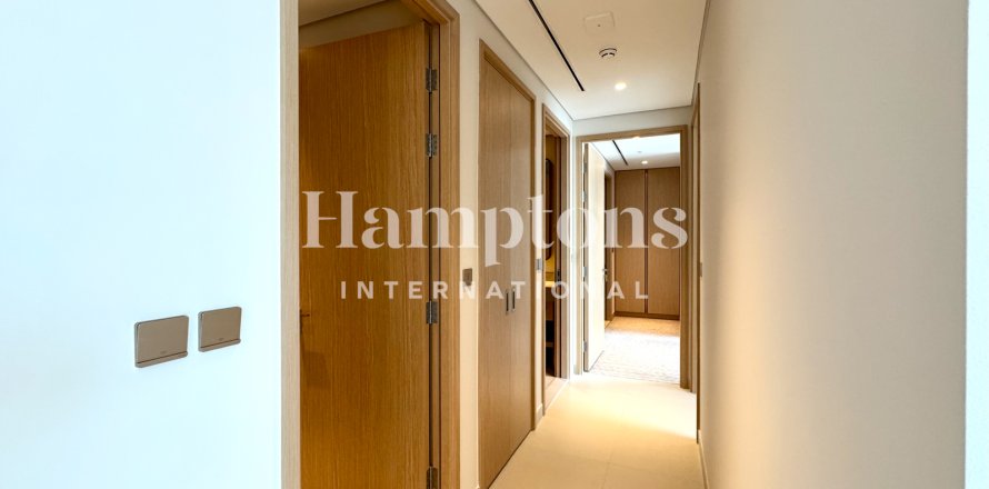 Huoneisto Downtown Dubai (Downtown Burj Dubai), Arabiemiraatit 2 makuuhuonetta, 111.99 m2 № 651378