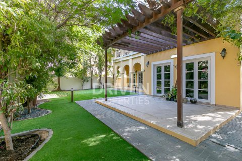 Villa in The Villa, Dubai, UAE 4 bedrooms, 646 sq.m. № 602224 - photo 10