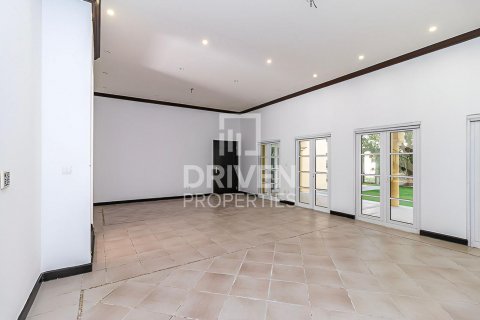 Villa in The Villa, Dubai, UAE 4 bedrooms, 646 sq.m. № 602224 - photo 3