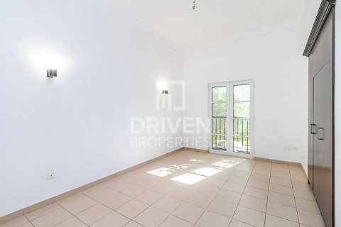 Villa in The Villa, Dubai, UAE 4 bedrooms, 646 sq.m. № 602224 - photo 11
