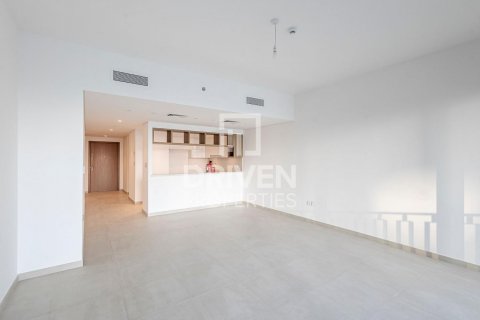 Apartment in Downtown Dubai (Downtown Burj Dubai), Dubai, UAE 2 bedrooms, 101 sq.m. № 602223 - photo 1