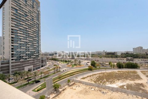 Dvīņu māja Jumeirah Village Triangle, Dubaijā, AAE 3 istabas, 168 m2 Nr. 654231 - attēls 1