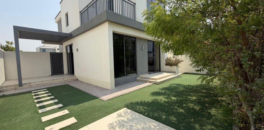 Dubai Hills Estate、Dubai、UAEにあるタウンハウス 4ベッドルーム、294.3 m2 No760595