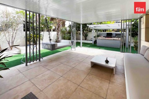 Dubai, BAE’de satılık вилла 4 yatak odası, 392.4 m&sup2; No 621826 - fotoğraf 21