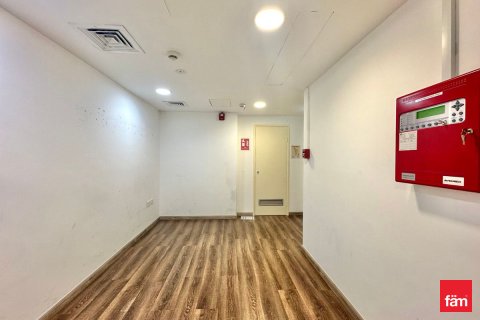 Office in Deira, Dubai, UAE 210.8 sq.m. № 647831 - photo 5