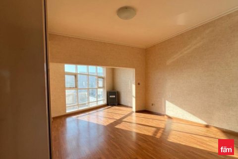 Vilă de închiriat în Mirdif, Dubai, EAU 5 dormitoare, 1393.5 mp.  №647827 - poză 4