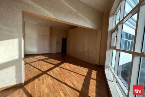 Vilă de închiriat în Mirdif, Dubai, EAU 5 dormitoare, 1393.5 mp.  №647827 - poză 7