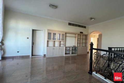 Vilă de închiriat în Mirdif, Dubai, EAU 5 dormitoare, 1393.5 mp.  №647827 - poză 9