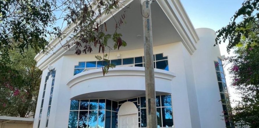 Вилла в Мирдиф, Дубай, ОАЭ 5 спален, 1393.5м2 № 647827