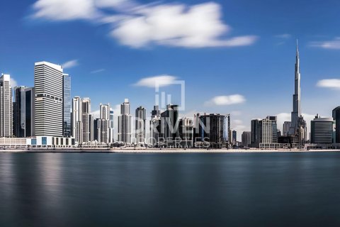 Apartment in Business Bay, Dubai, UAE 3 bedrooms, 170 sq.m. № 602453 - photo 6